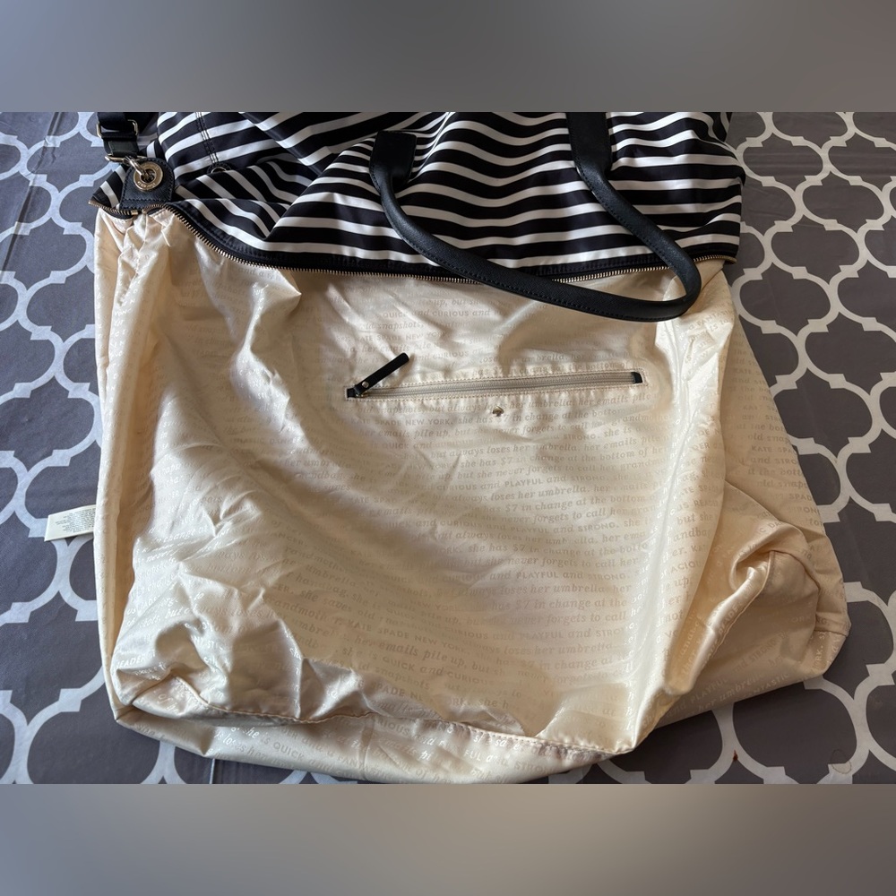 KATE SPADE Watson Lane Lyla striped nylon large weekender tote bag - Picture 10 of 15